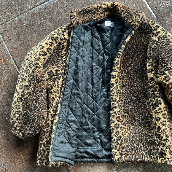 BALENCIAGA zip up leopard jacket - Picture 9 of 10